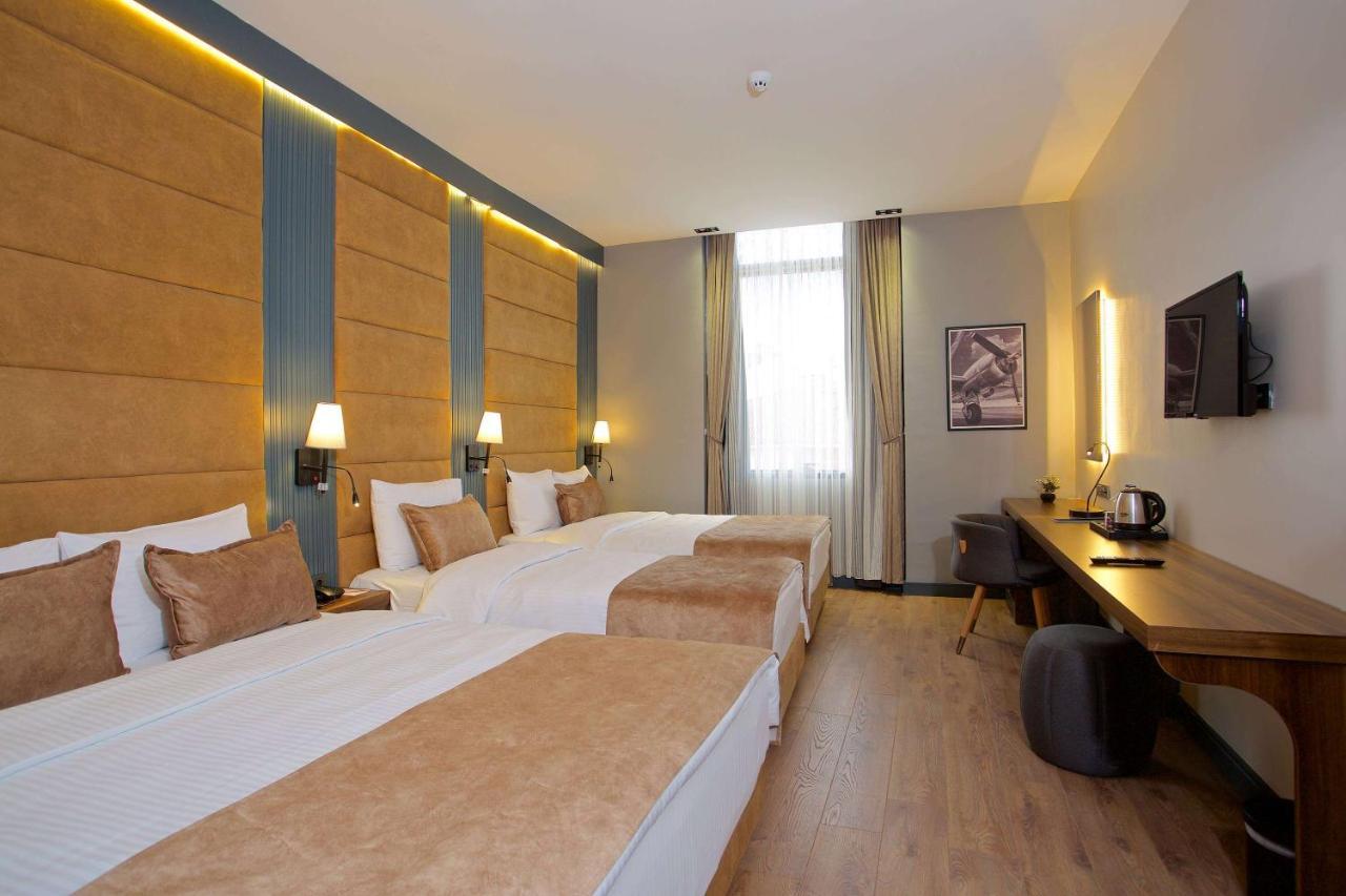 Days Inn By Wyndham Istanbul Arnavutkoy Bagian luar foto