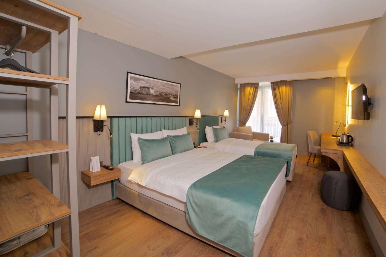 Days Inn By Wyndham Istanbul Arnavutkoy Bagian luar foto